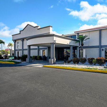 Quality Inn Fort Myers - Cape Coral Εξωτερικό φωτογραφία
