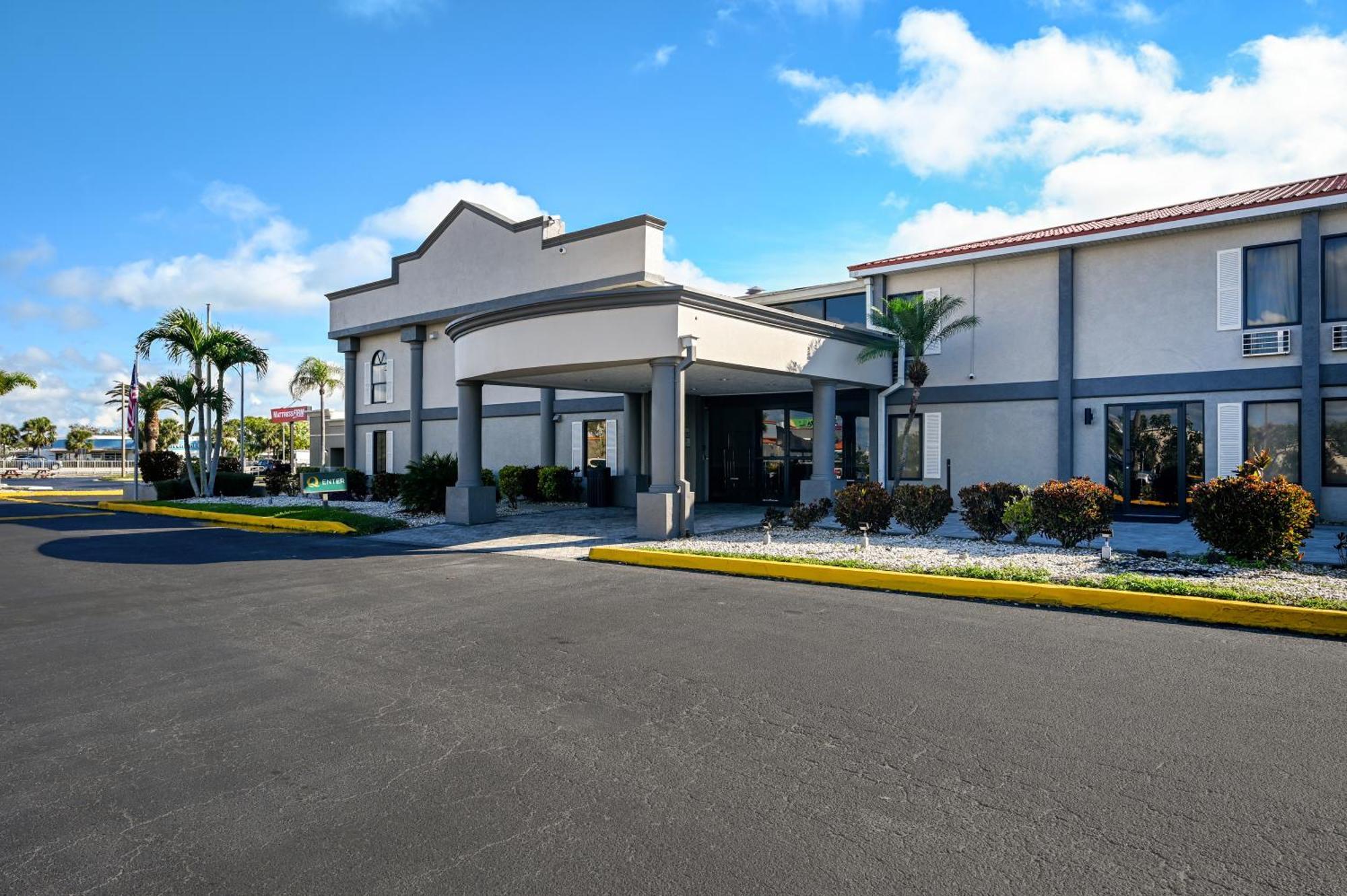 Quality Inn Fort Myers - Cape Coral Εξωτερικό φωτογραφία