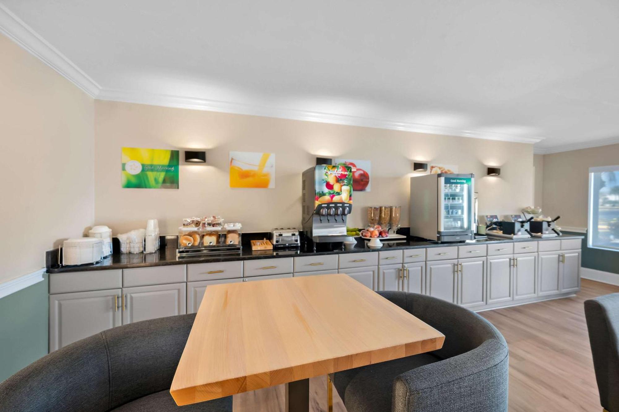 Quality Inn Fort Myers - Cape Coral Εξωτερικό φωτογραφία