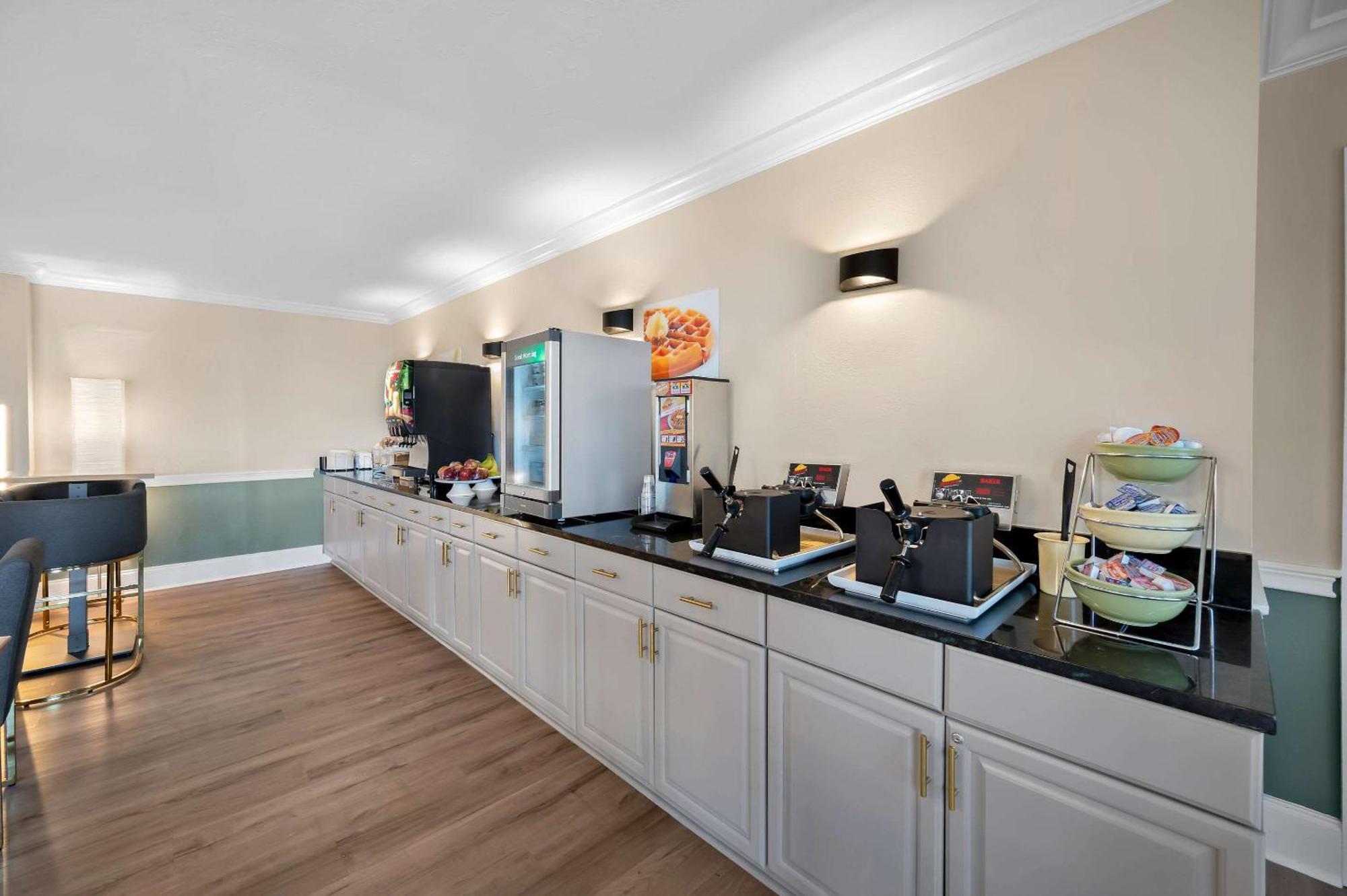 Quality Inn Fort Myers - Cape Coral Εξωτερικό φωτογραφία