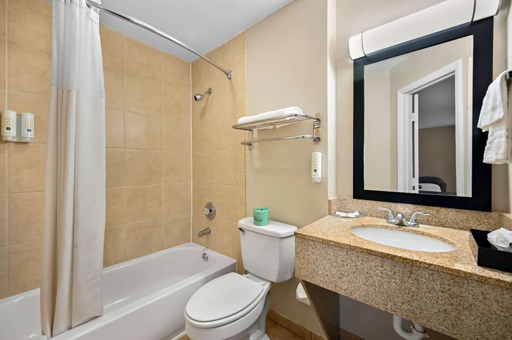 Quality Inn Fort Myers - Cape Coral Εξωτερικό φωτογραφία
